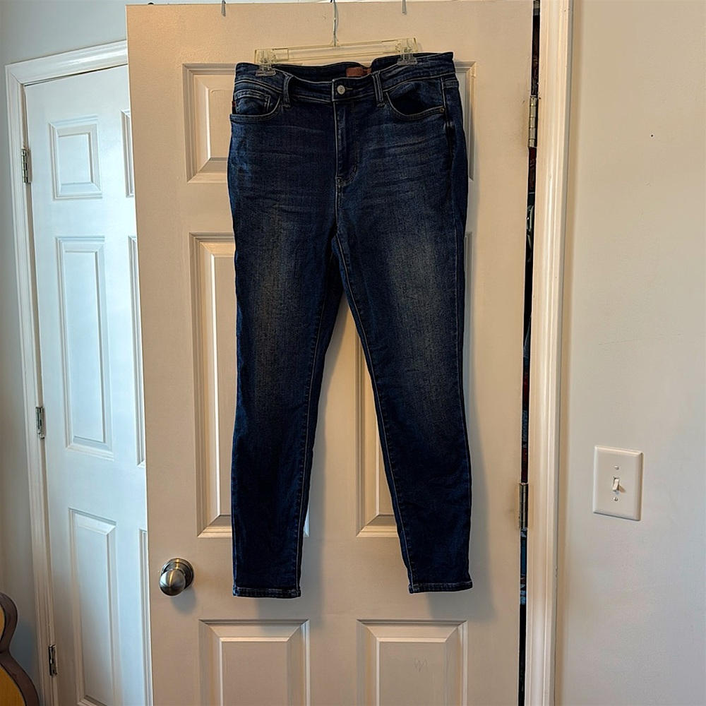 Judy Blue, fleece lined skinny jeans. Size 13/31 LIKE NEW!